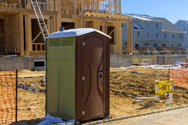 Best Best portable toilet rental  in Huntgton, IN